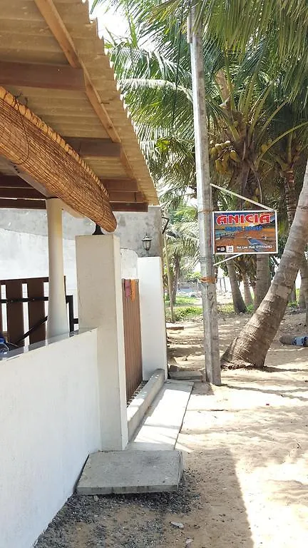 Anicia Beach House Negombo Guest house