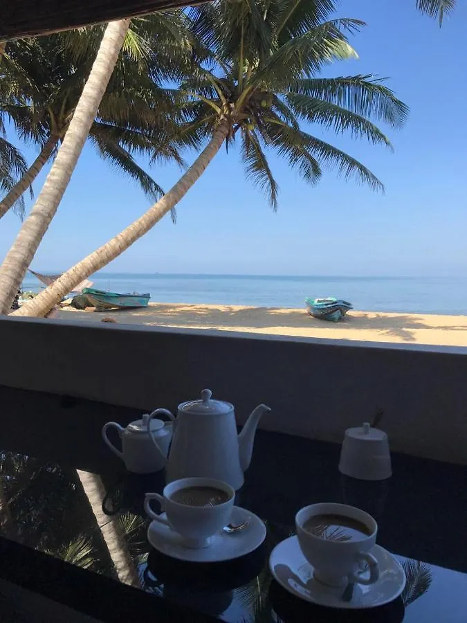 Anicia Beach House Negombo 0*,